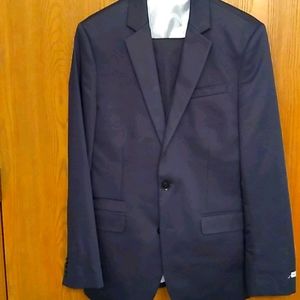 Men's suit